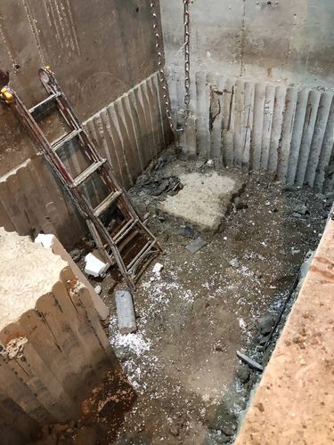 Kernbohrarbeiten für maßgenaue Durchbrüche in Betonwänden